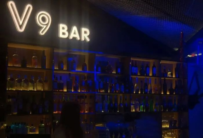 四兩綠奶茶店.png